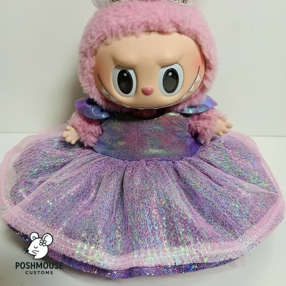 Labubu Wicked for Good Glinda Sparkle Dress with Rhinestone Crown Outfit - Picture 4 of 7